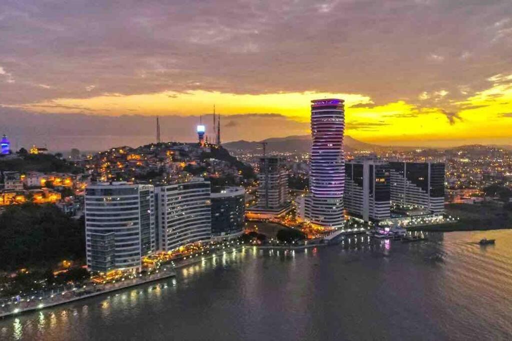 Apartamento Bellini Luxury - Puerto Santa Ana Guayaquil Exterior foto